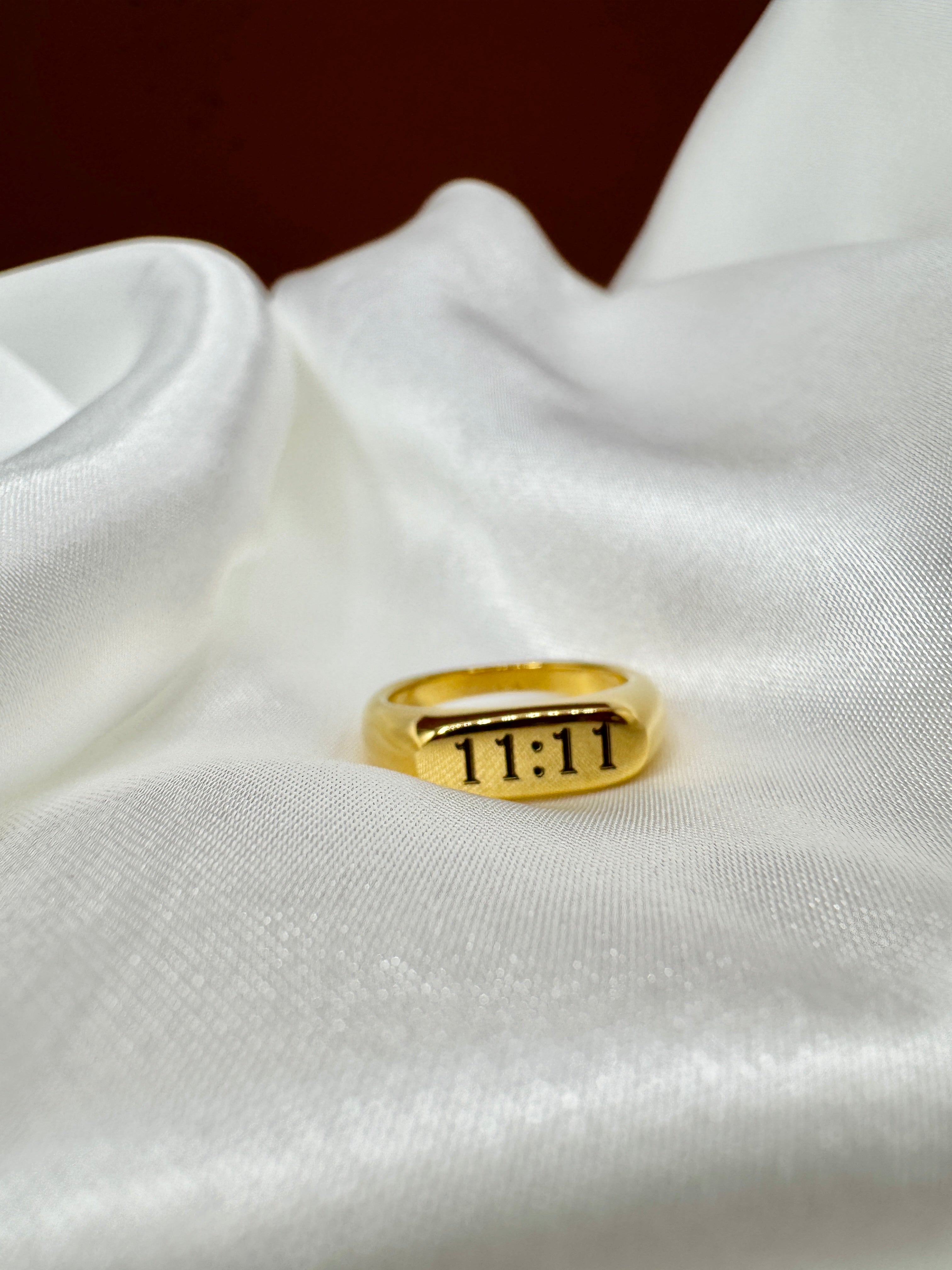 11:11 Necklace and Ring Set