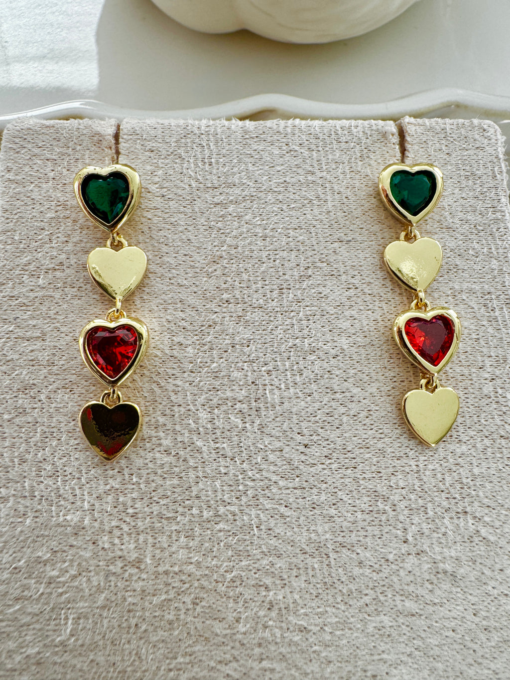Heart earrings red and green