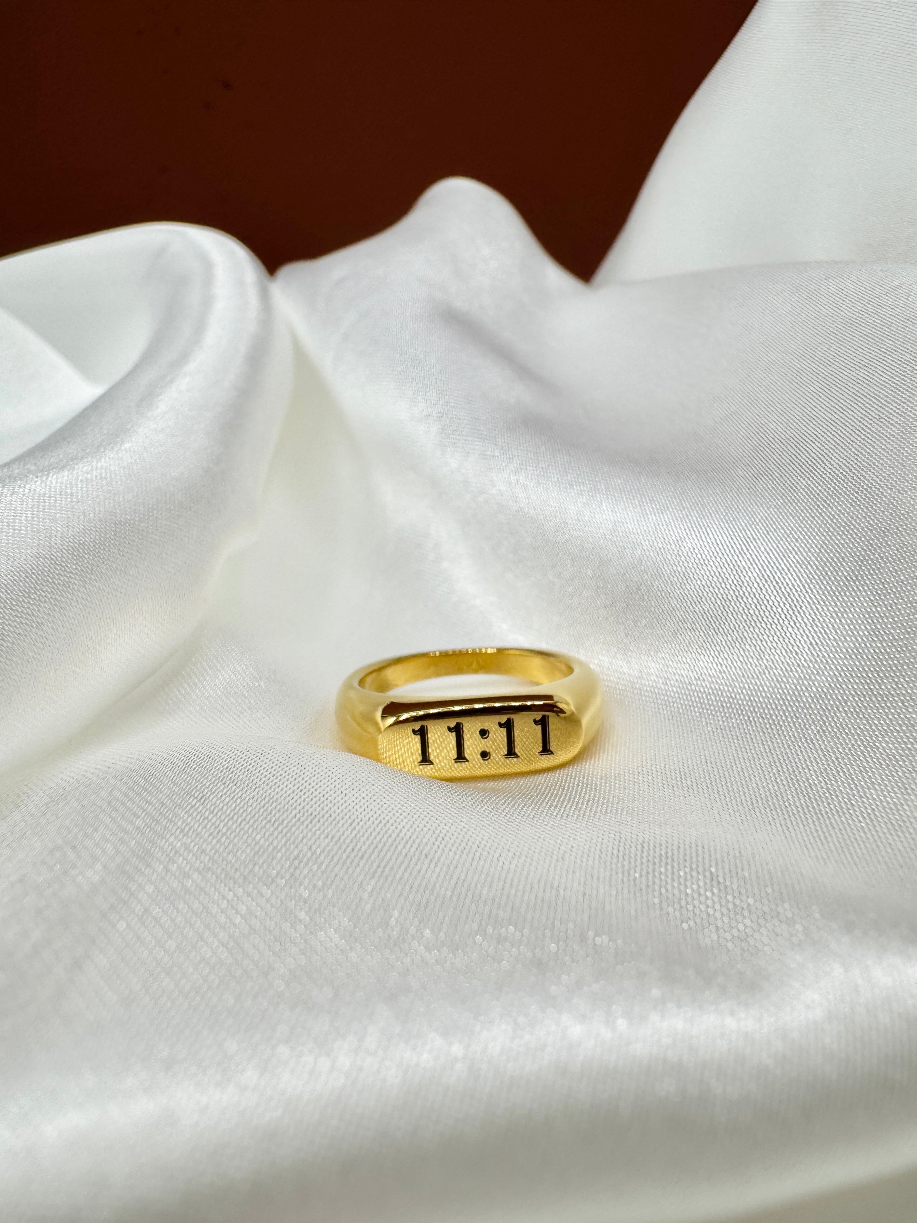 11:11 Necklace and Ring Set