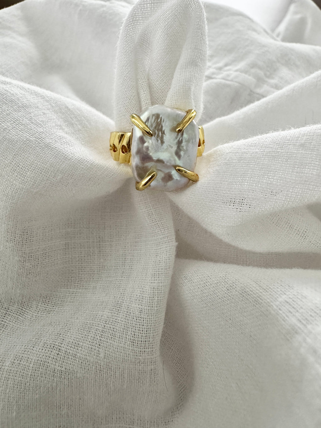 Rosa Ring
