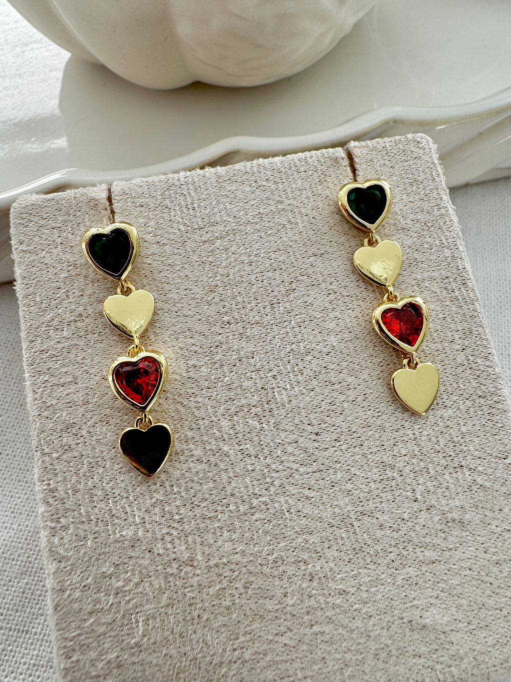 Heart earrings red and green
