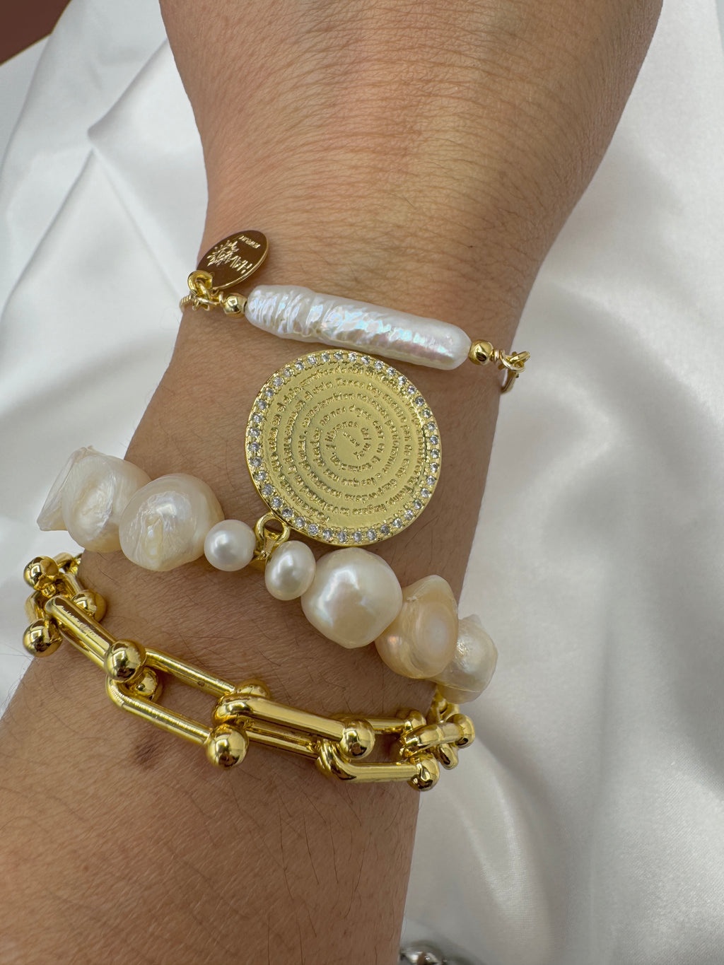 Natural pearl bracelet